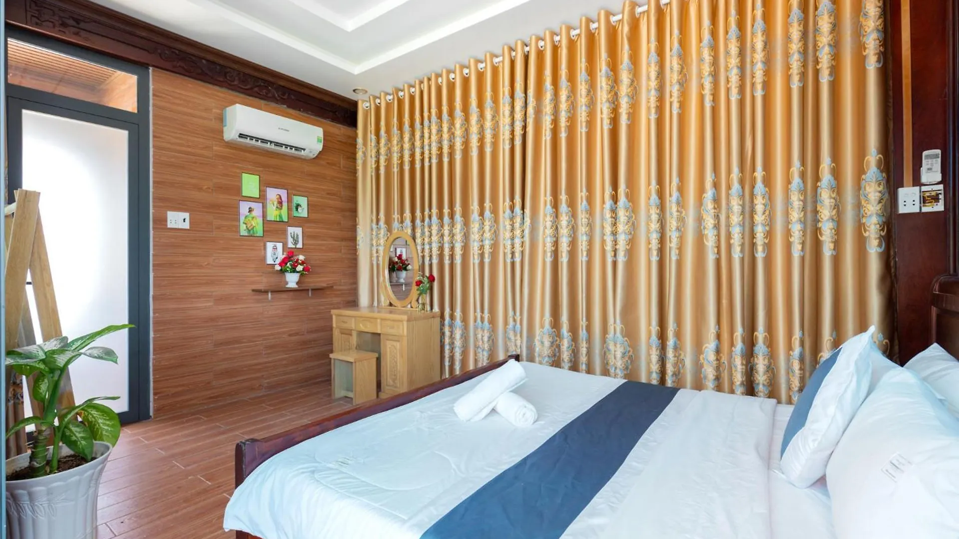 Biet Thu Nha San- Venuestay Vung Tau